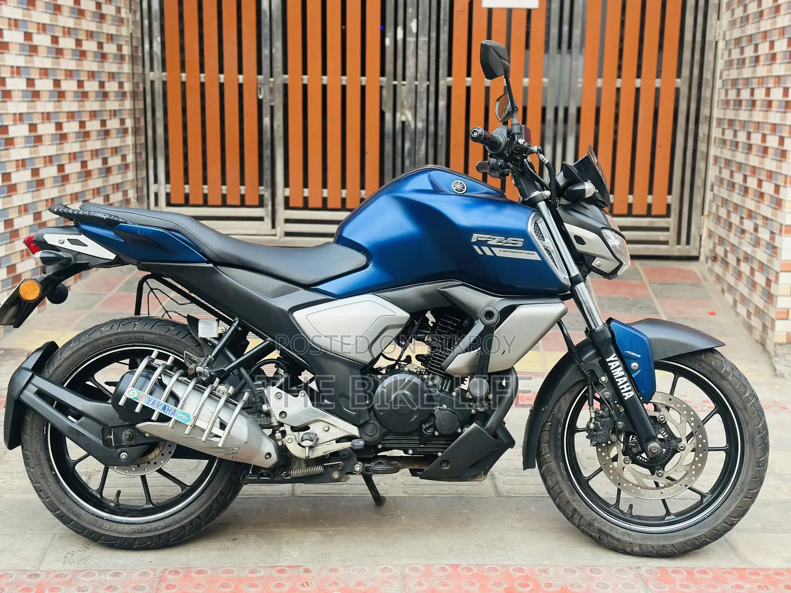 Yamaha FZ 2023 Blue