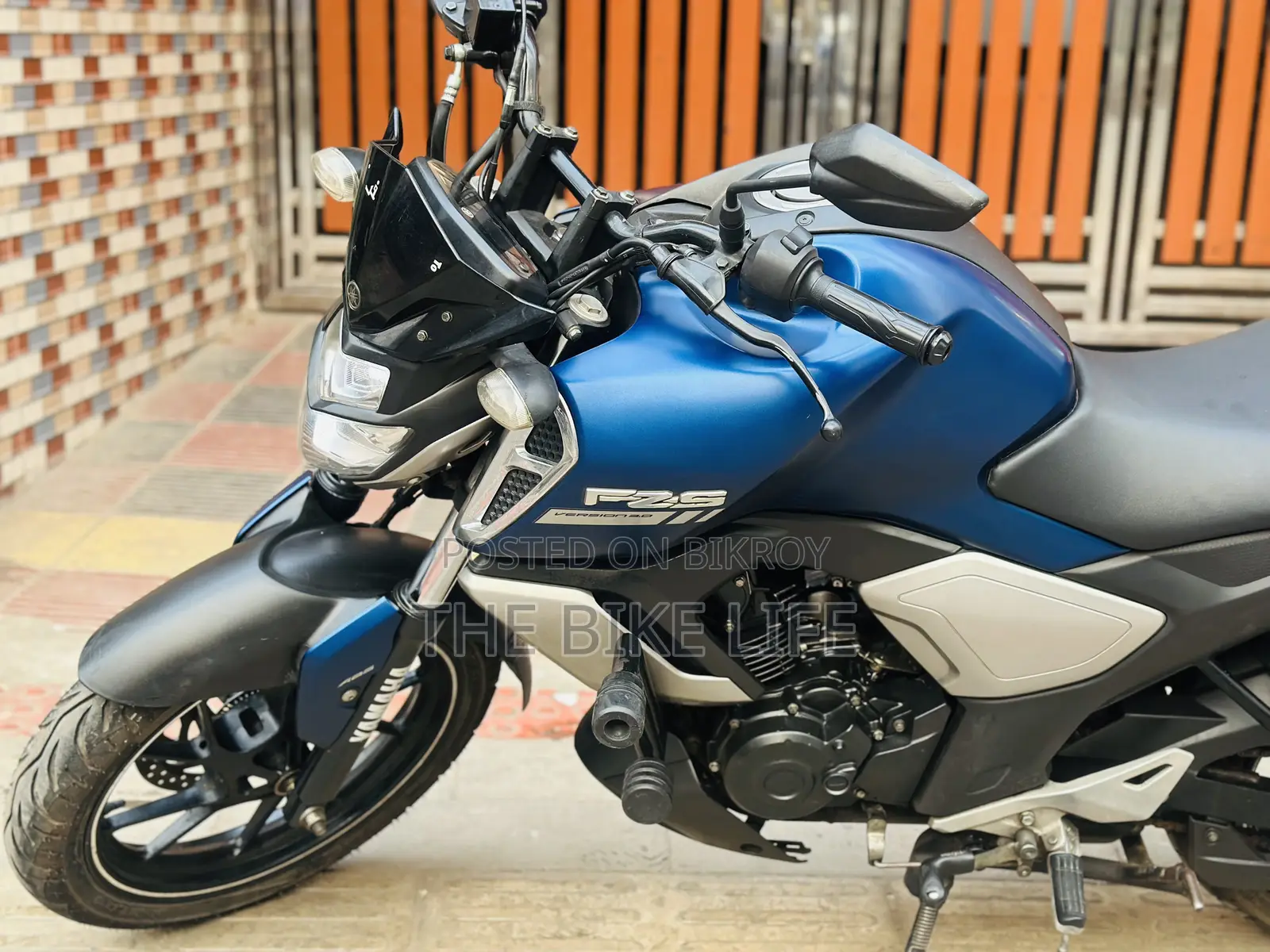 Yamaha FZ 2023 Blue