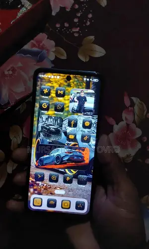 Infinix Hot 40i 128 GB Silver