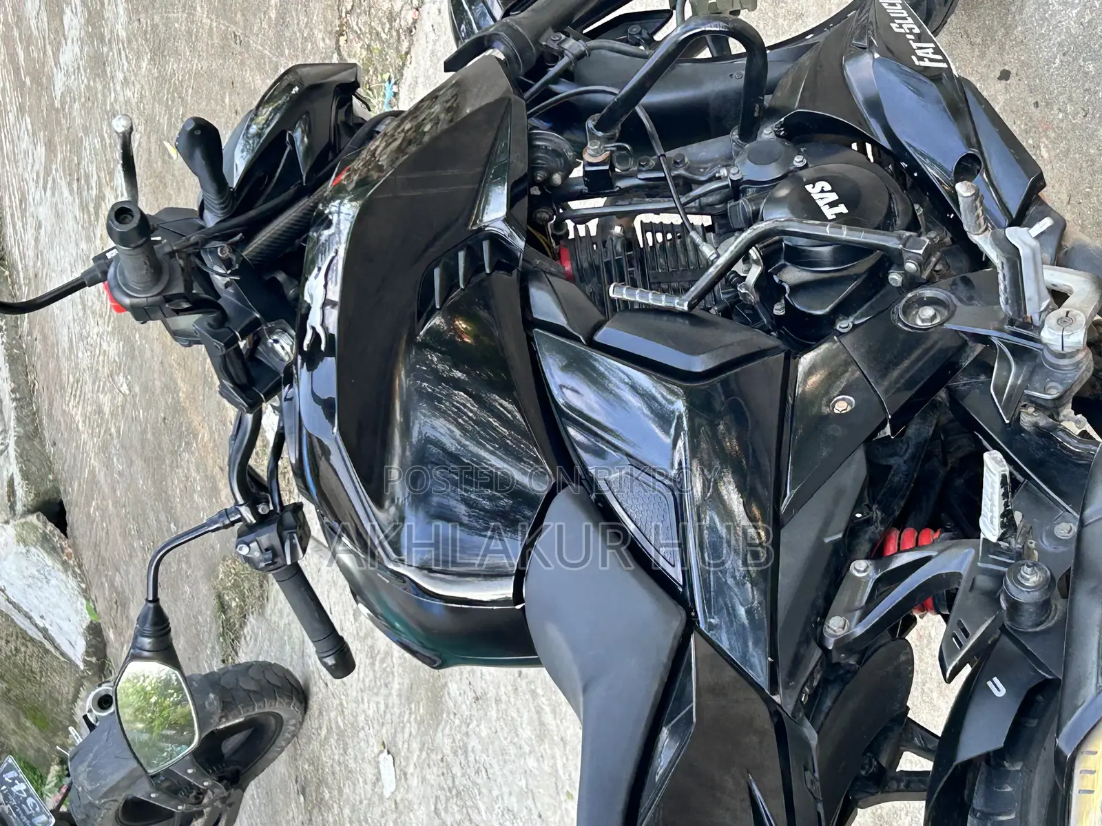 TVS Apache RTR 160 4V 2022 Black
