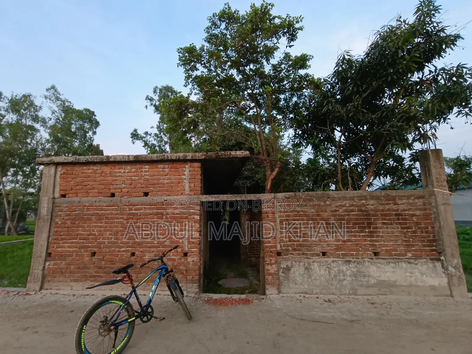 8bdrm House in Gazipur Sadar for Sale