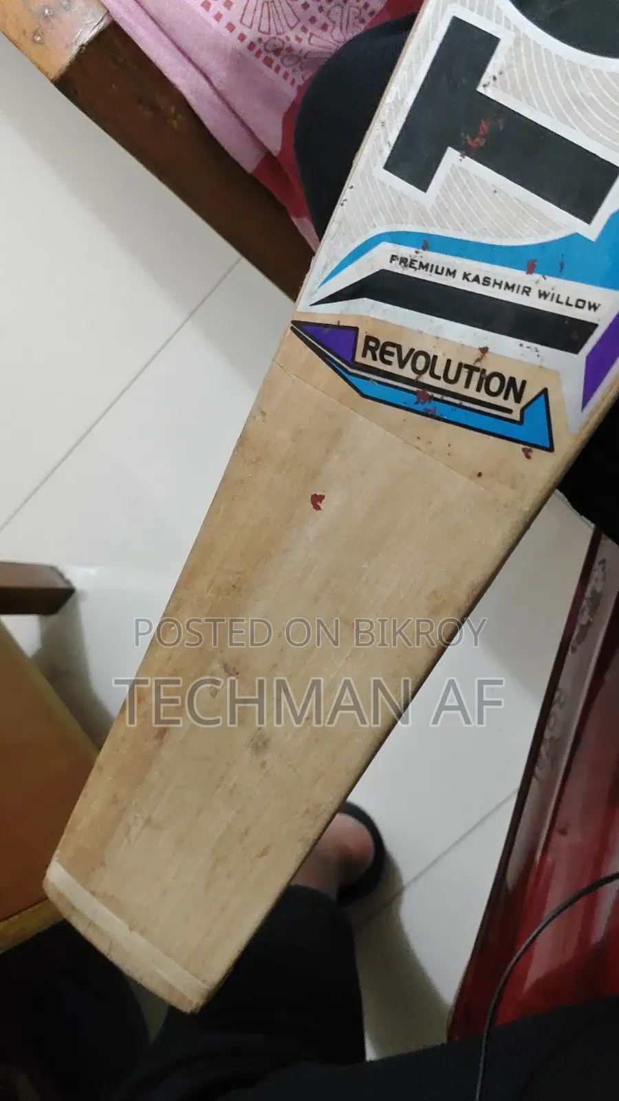 Ton Kashmiri Willow Cricket Bat