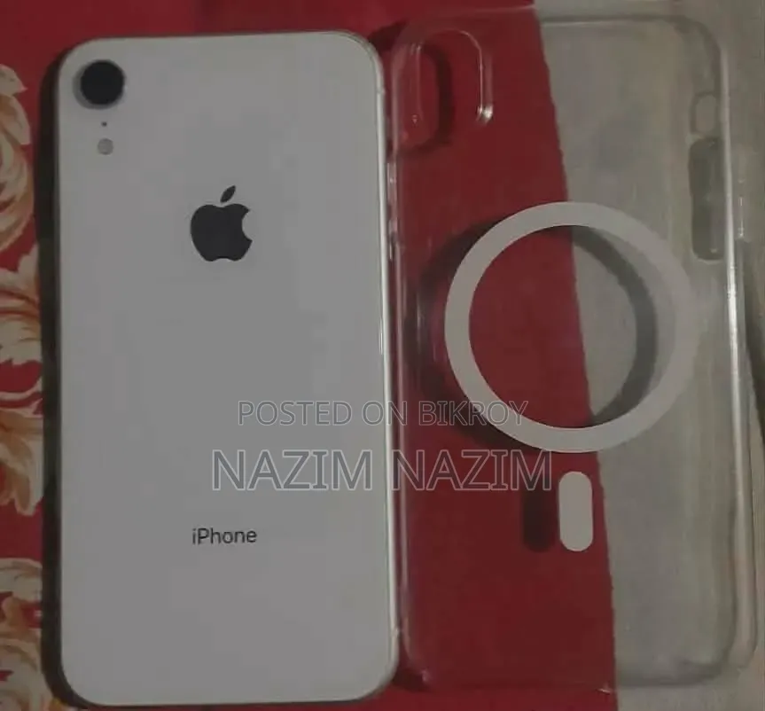 Apple iPhone XR 64 GB White