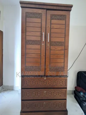 Urgent Sell Almirah