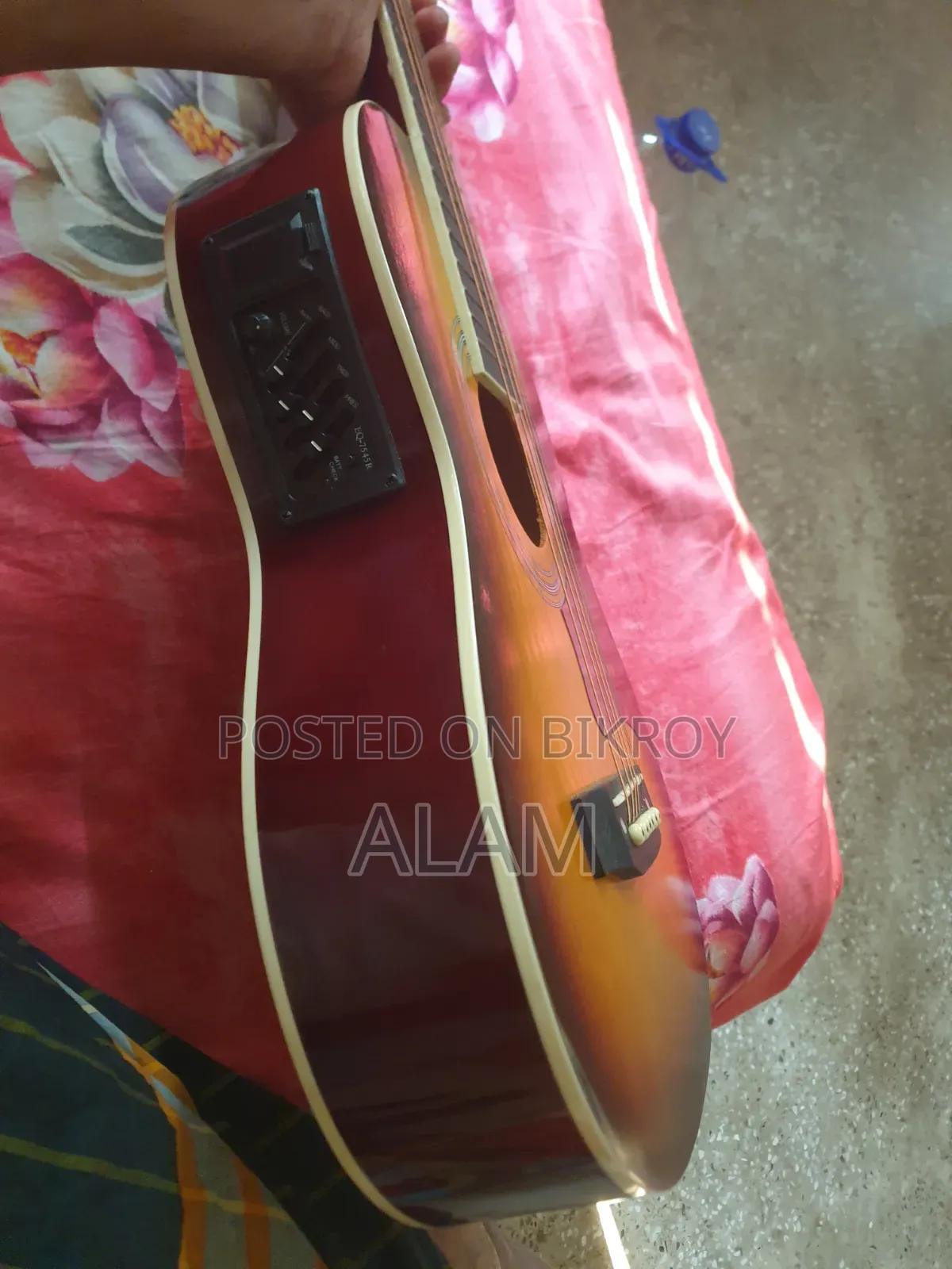 Travel Guitar