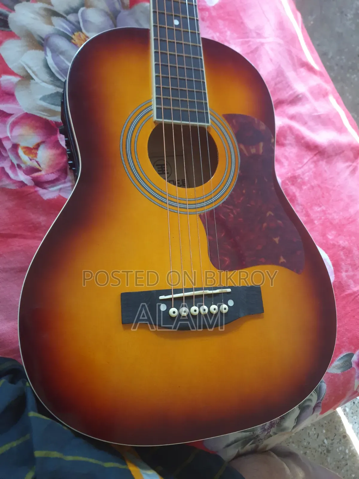 Travel Guitar