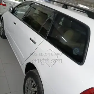 Toyota Corolla Fielder 2004 White