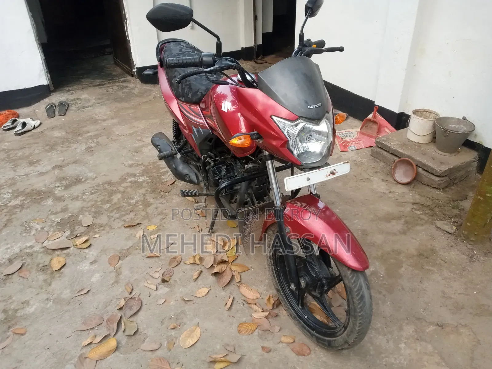 Suzuki Hayate EP 2020 Red