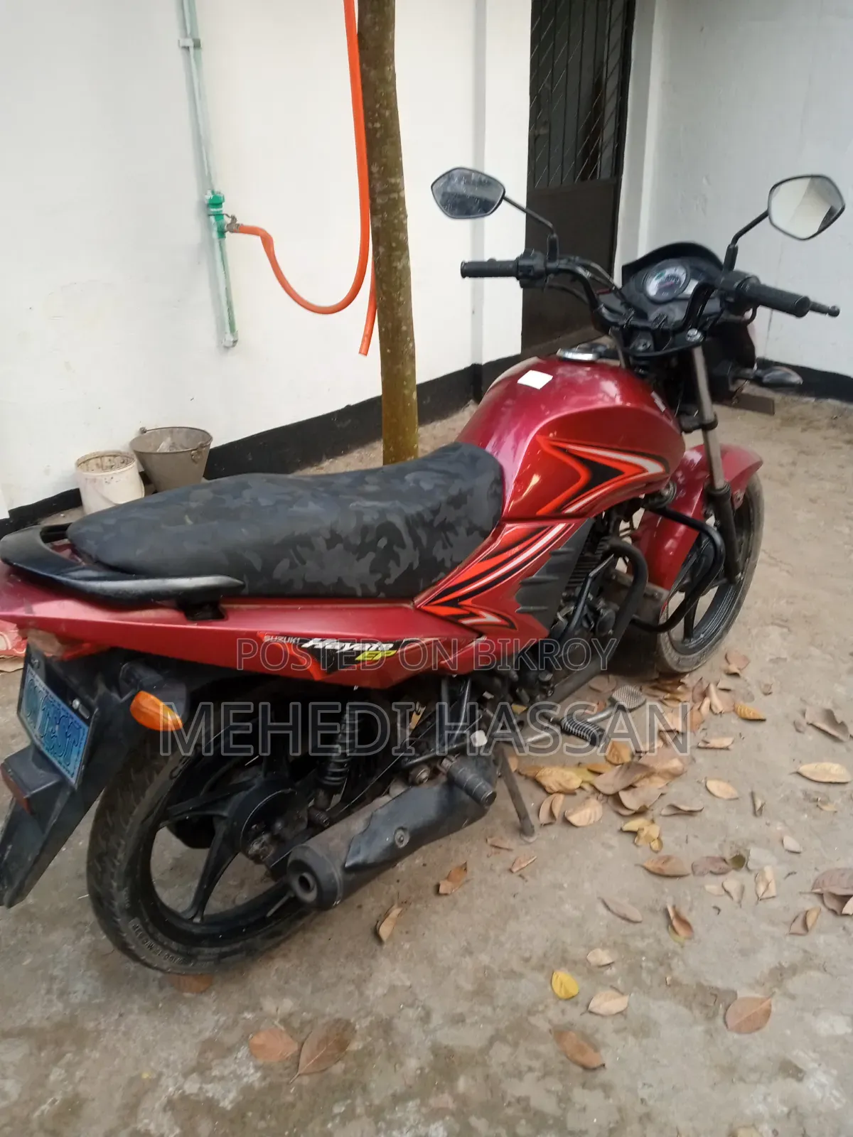Suzuki Hayate EP 2020 Red