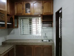 গুলশানে ৩ বেডরুমের অ্যাপার্টমেন্ট ভাড়া