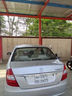 টাটা ইন্ডিগো ২০১৭ সিলভার