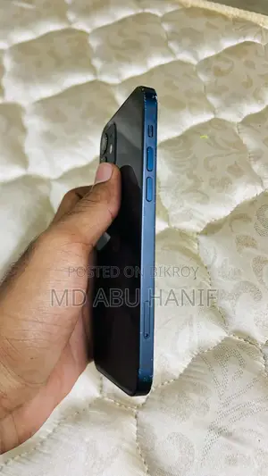 Apple iPhone 12 64 GB Black