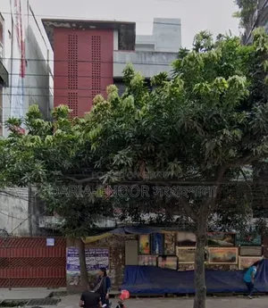 12bdrm House in June 02, Dhanmondi for Sale