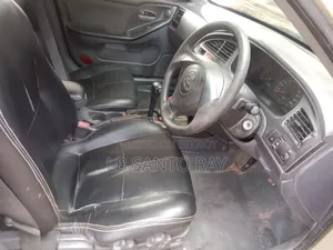 Hyundai Avante 2002