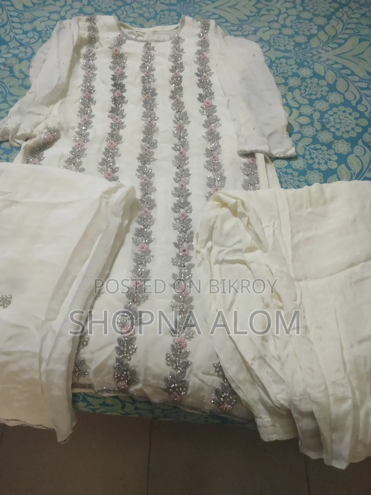 Woman Dress
