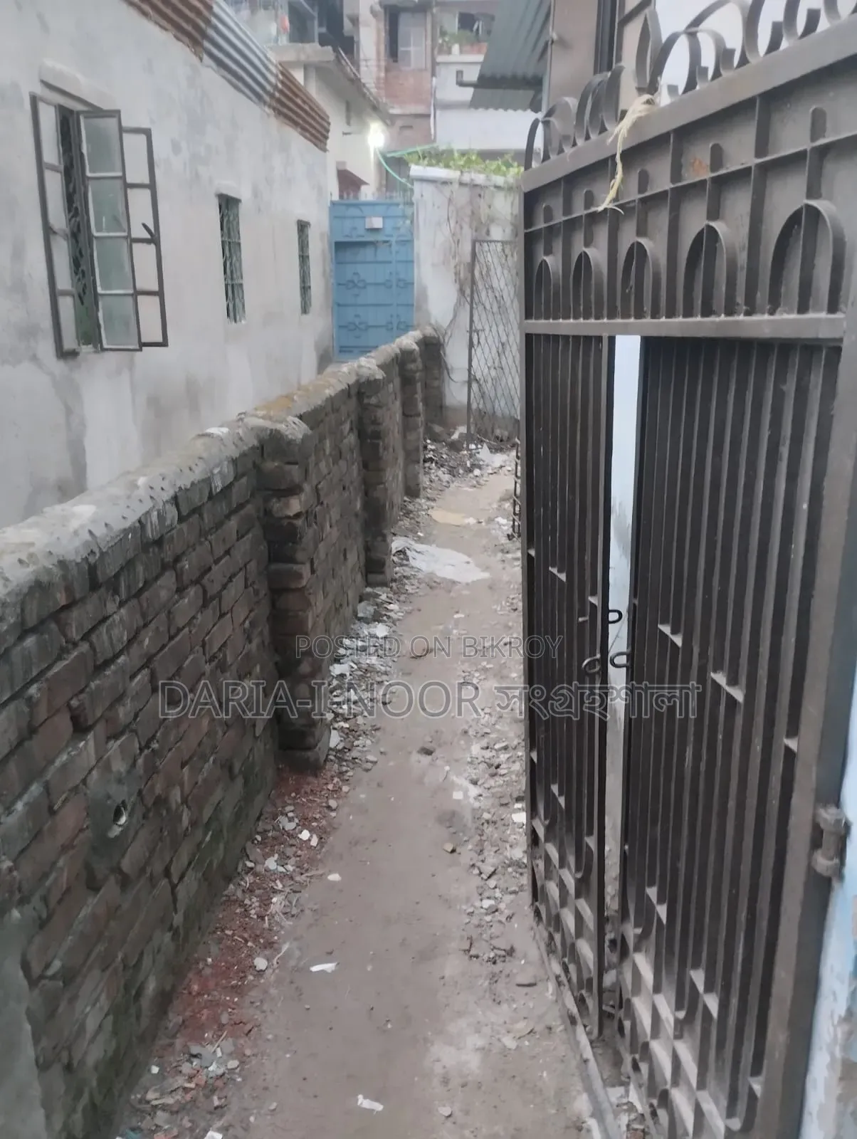 6bdrm House in June 03, Paltan for Sale