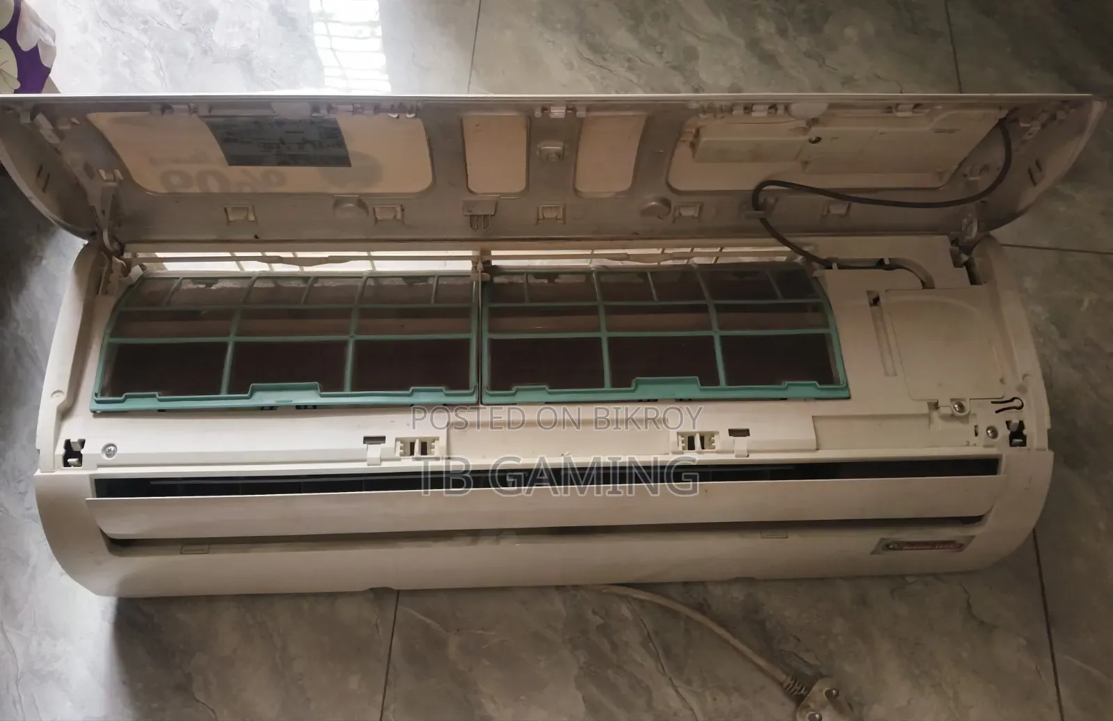 Singer Green Inverter AC 1 Ton New Condition