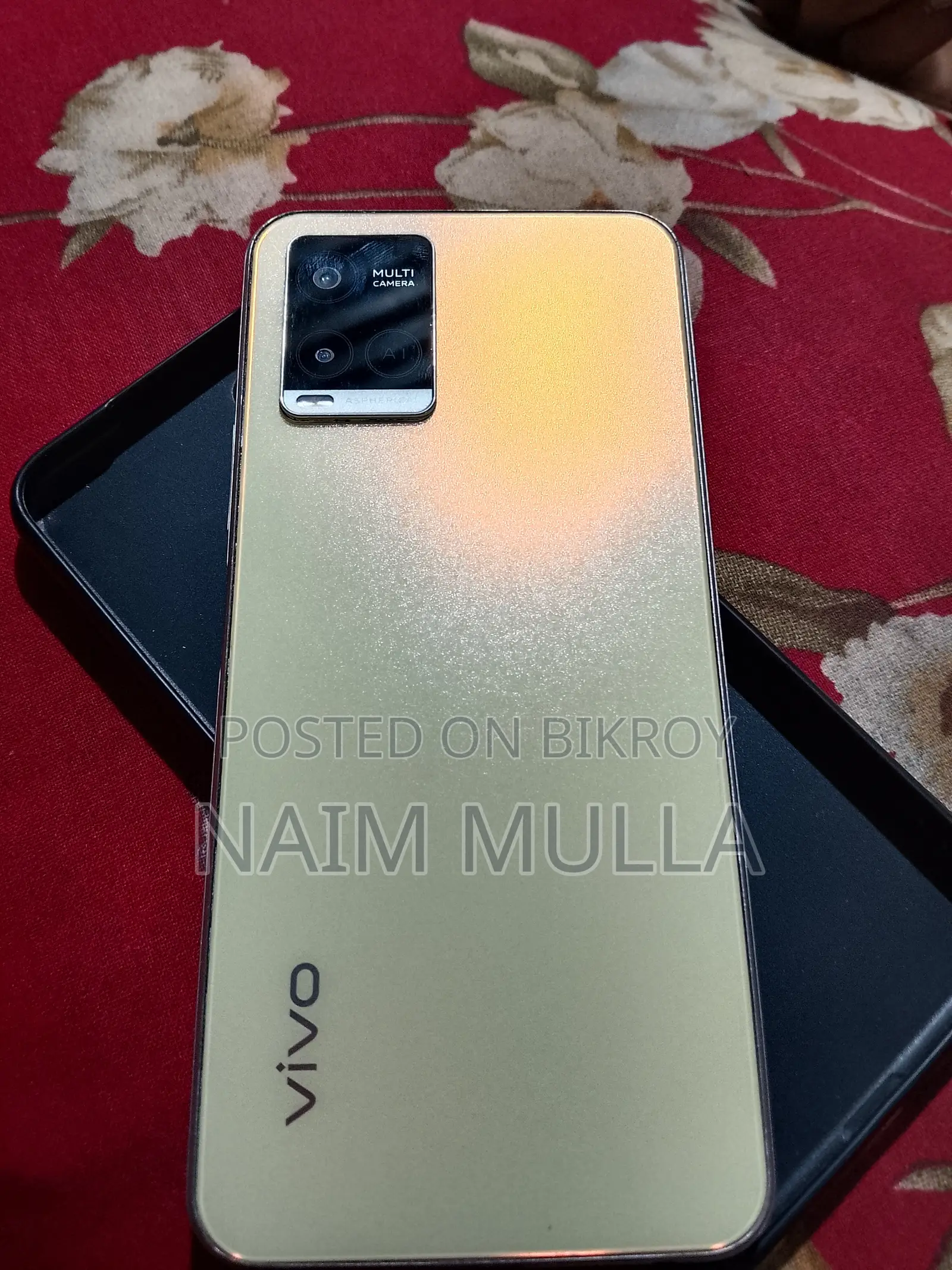New Vivo Y33s 128 GB Gold