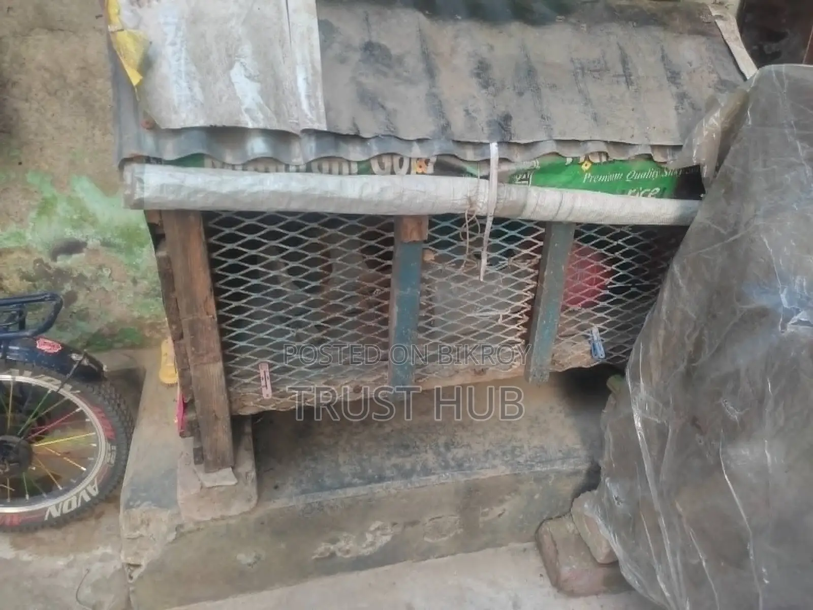 মুরগির খাঁচা