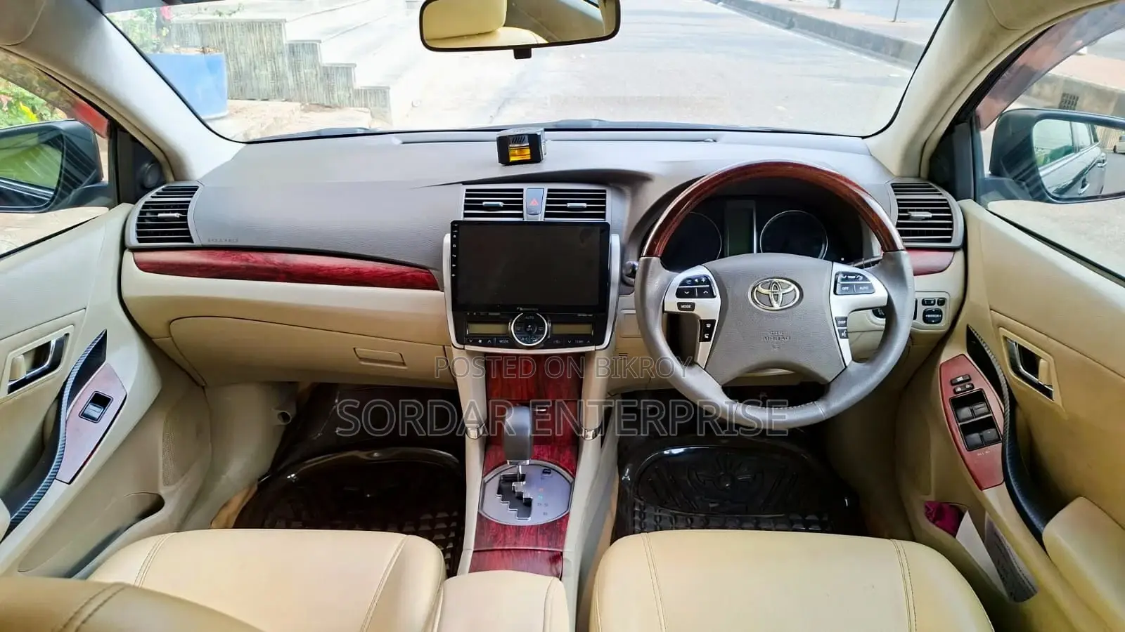 Toyota Premio 1.5 FWD 2011 Black