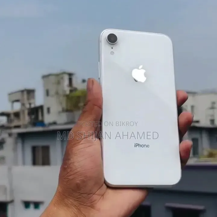 Apple iPhone XR 64 GB White
