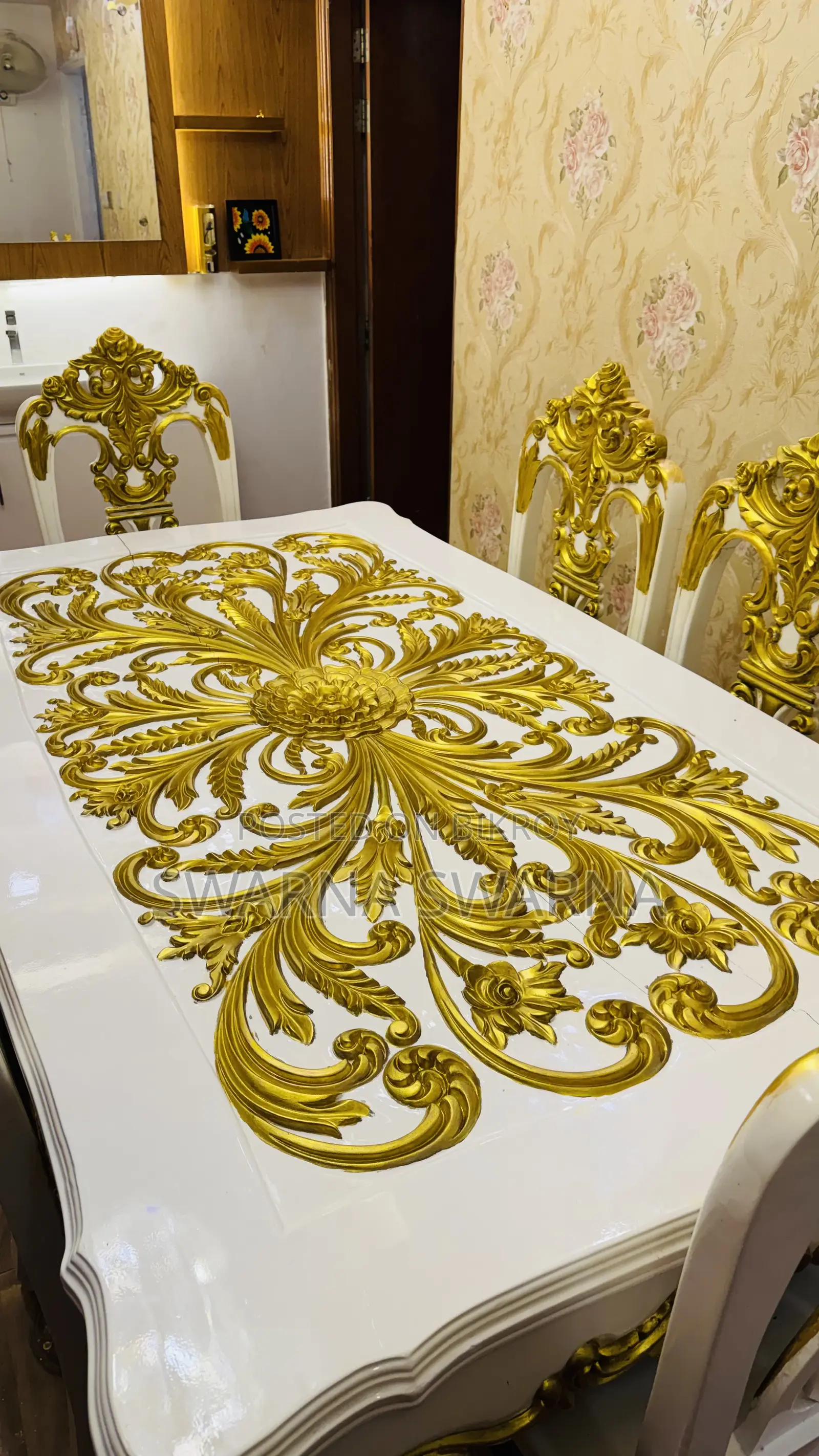 Luxury Daining Table