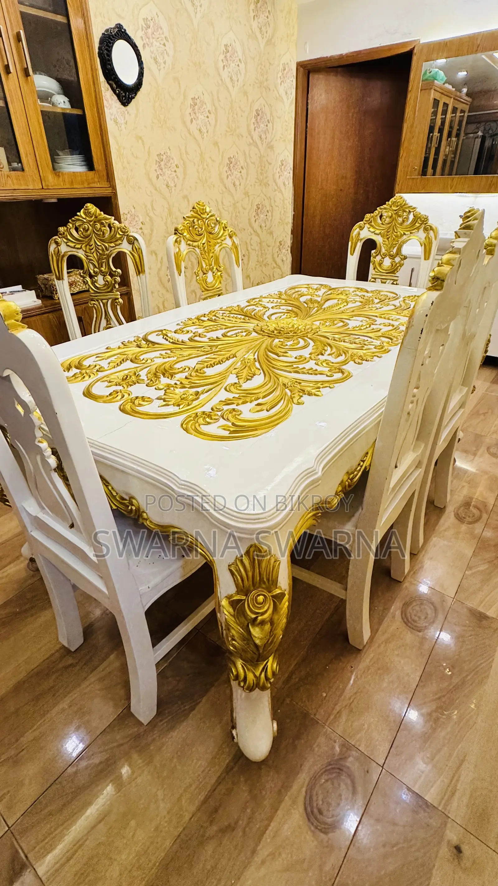 Luxury Daining Table