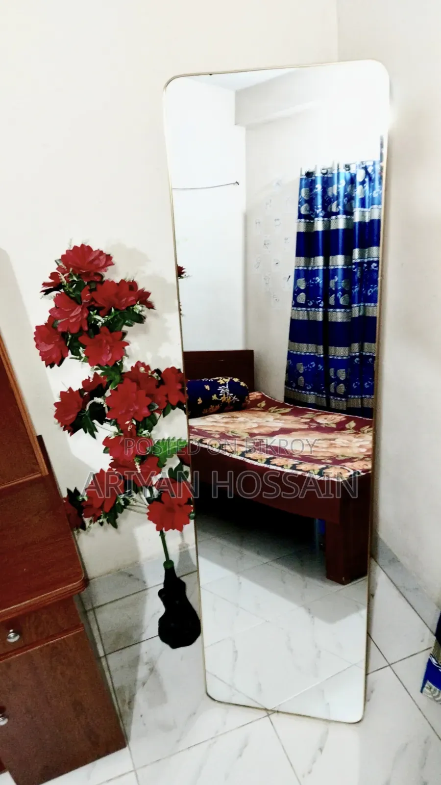 প্রিমিয়াম গোল্ডেন মেটাল ফ্রেম ফুল বডি মিরর