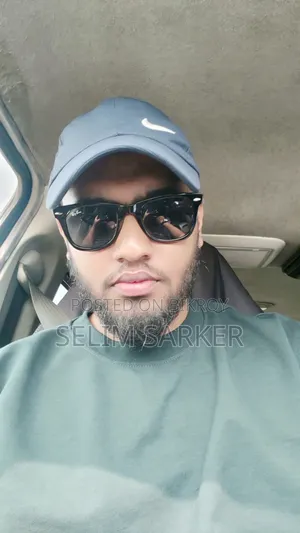 ট্রাফিক আইন সম্পর্কে জ্ঞানসম্পন্ন দক্ষ চালক