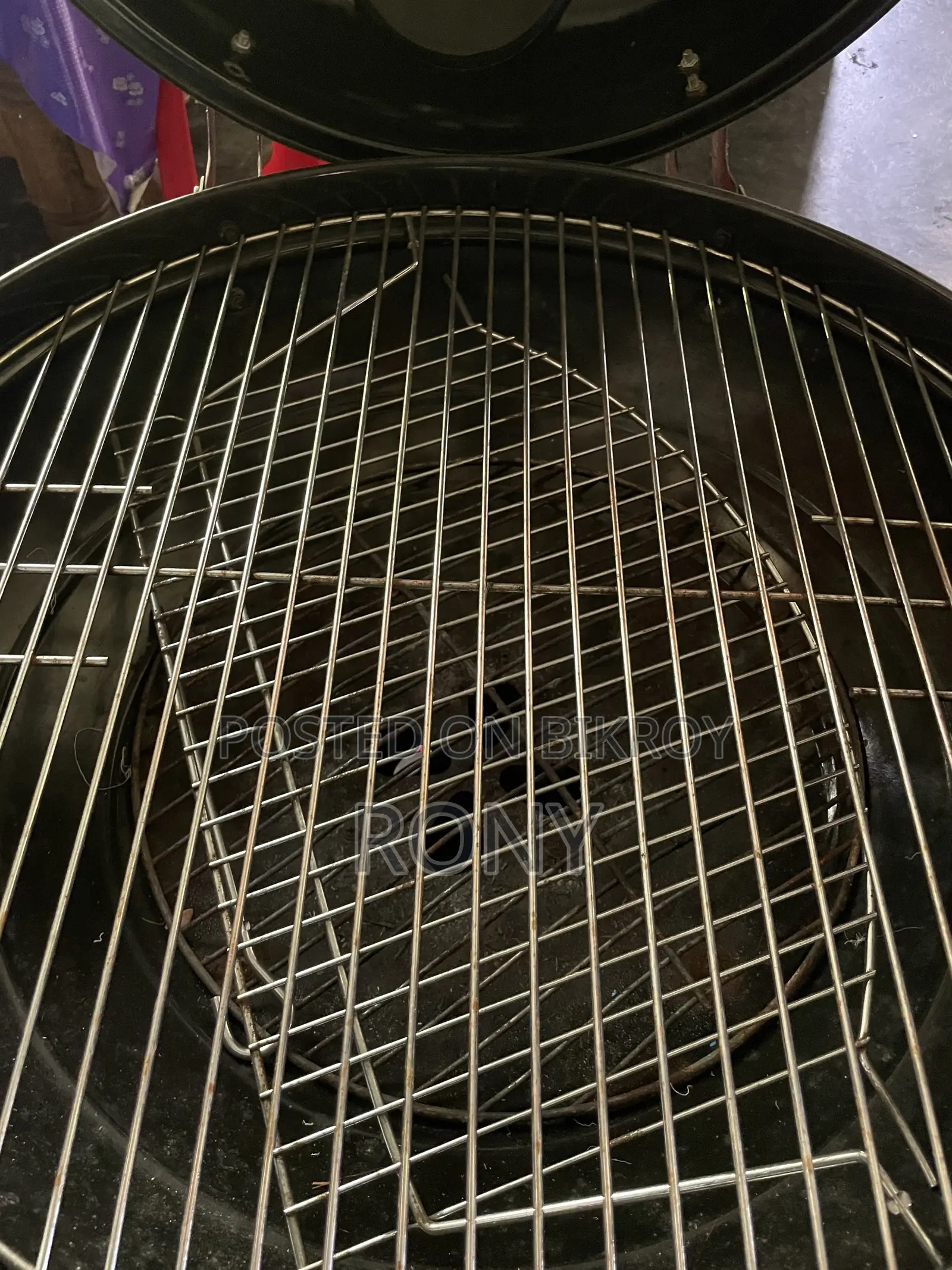 স্ট্যান্ডসহ চারকোল BBQ কেটল গ্রিল