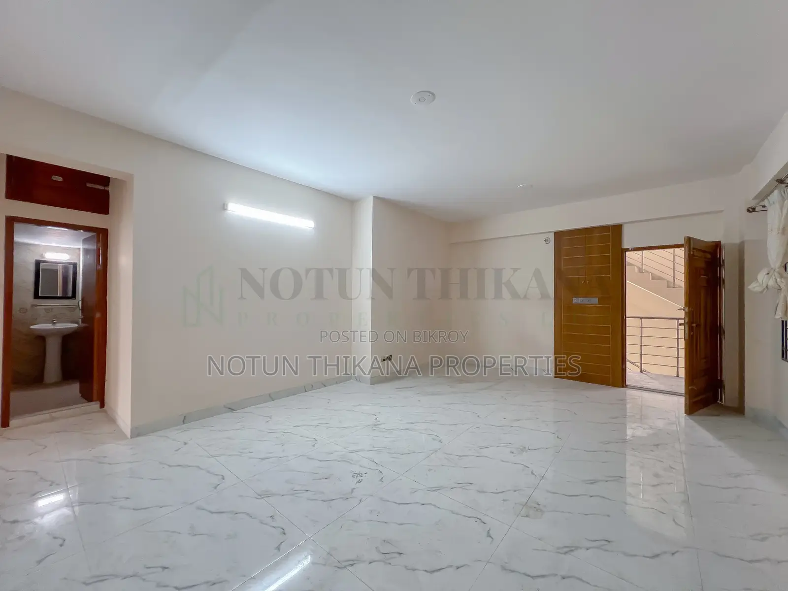 বসুন্ধরায় ৪ বেডরুমের অ্যাপার্টমেন্ট ভাড়ার জন্য