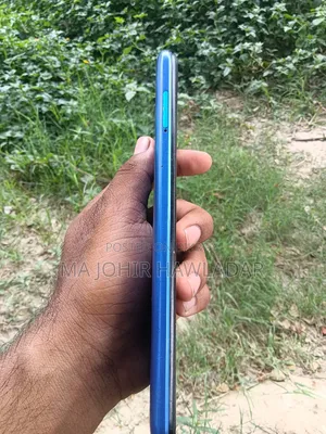 Symphony Z33 32 GB Blue