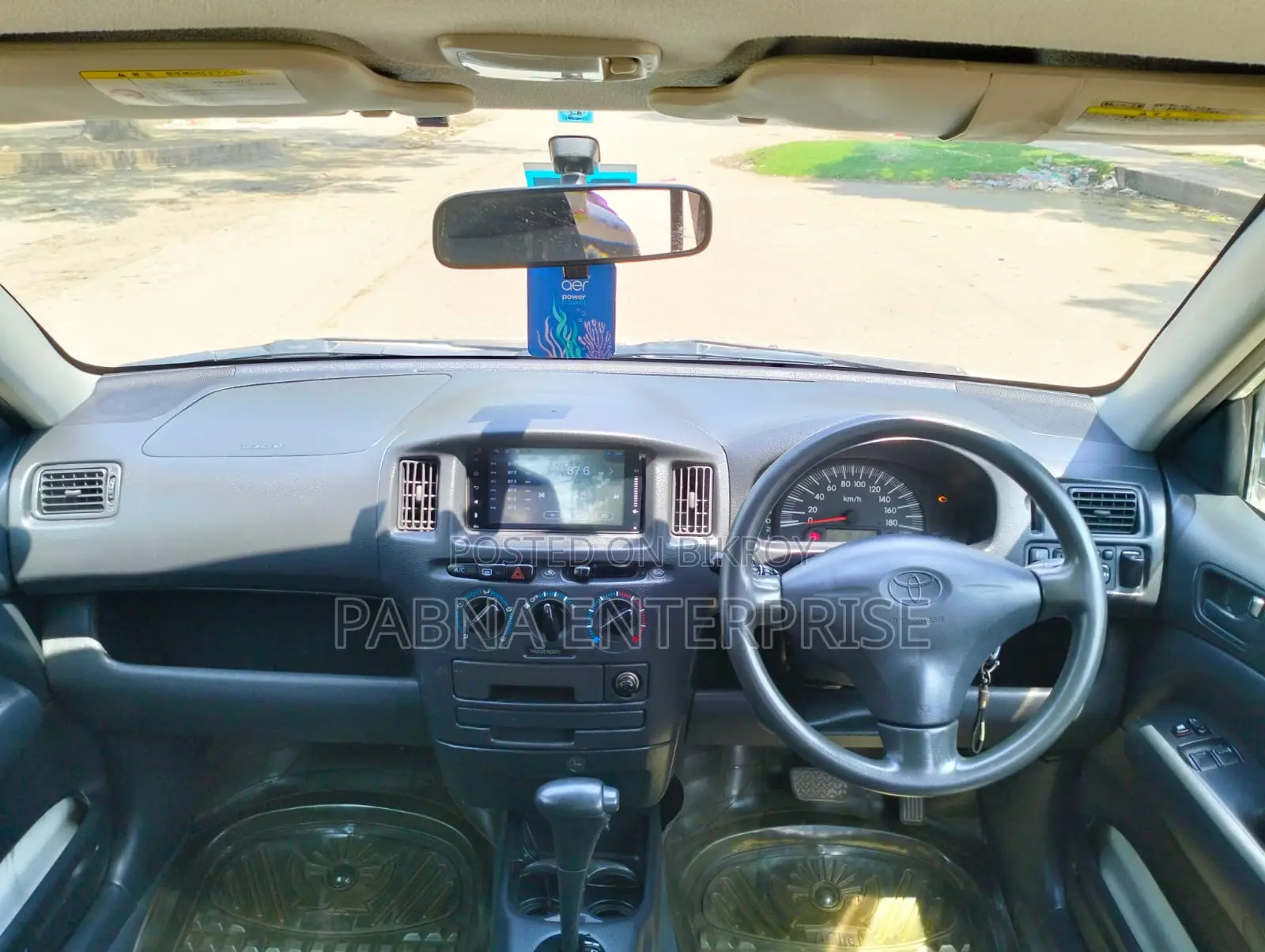 Toyota Probox 2011 White