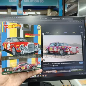 Hot Wheels Premium Mercedes