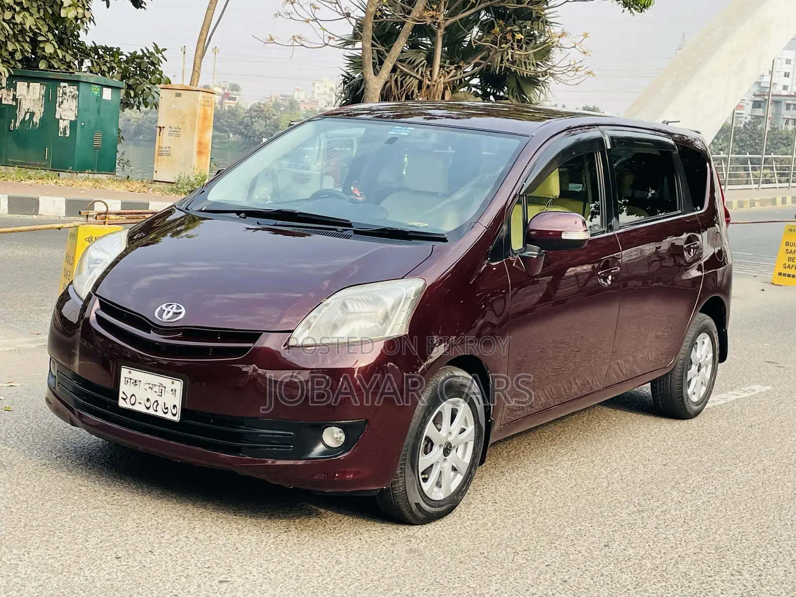 New Toyota Passo Sette 2009 Maroon