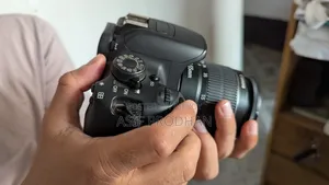Cannon 700d