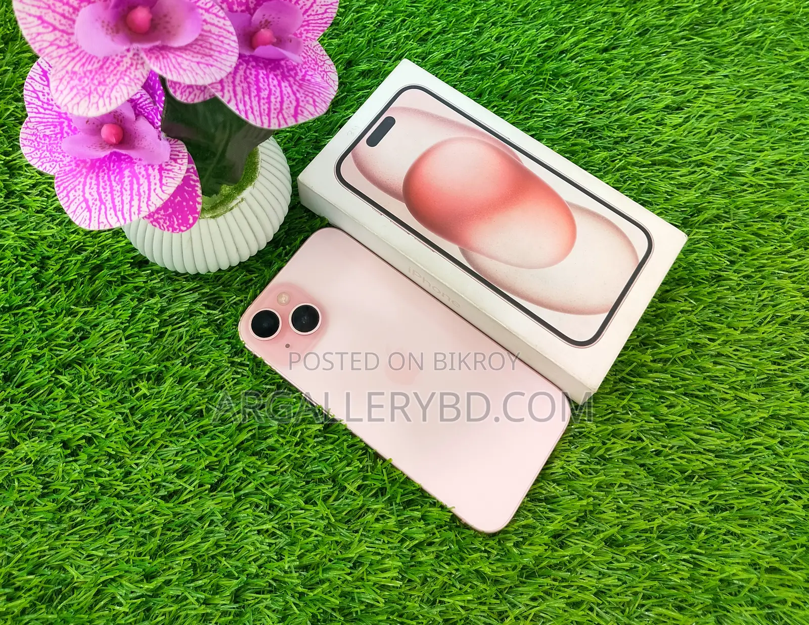 Apple iPhone 15 128 GB Pink