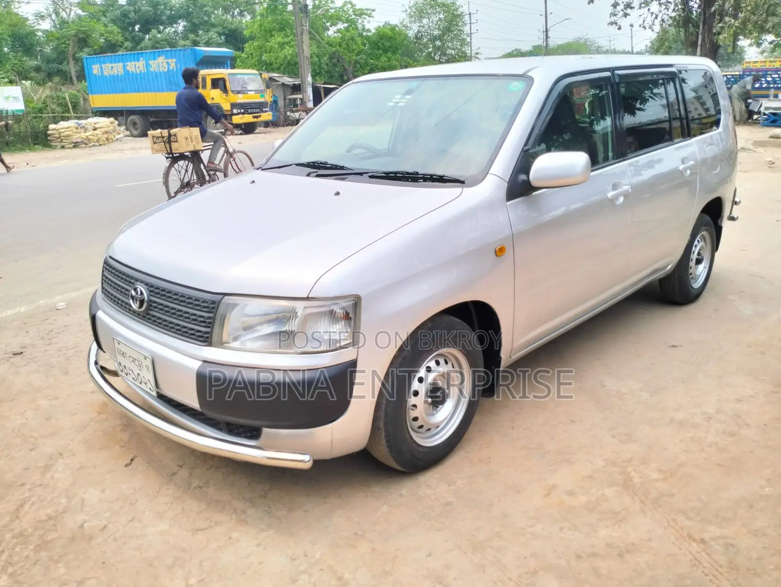 Toyota Probox 2004 Silver