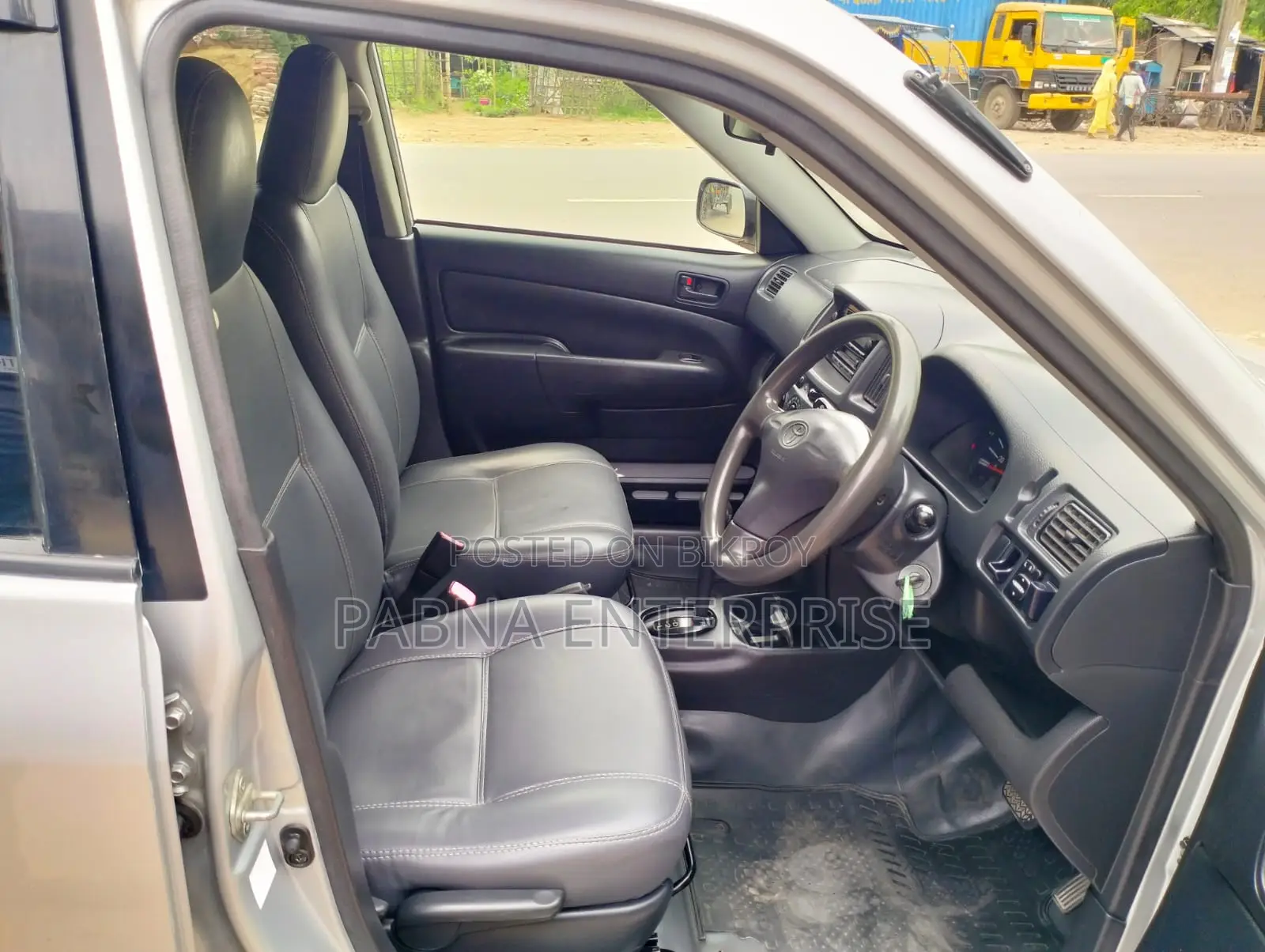 Toyota Probox 2004 Silver