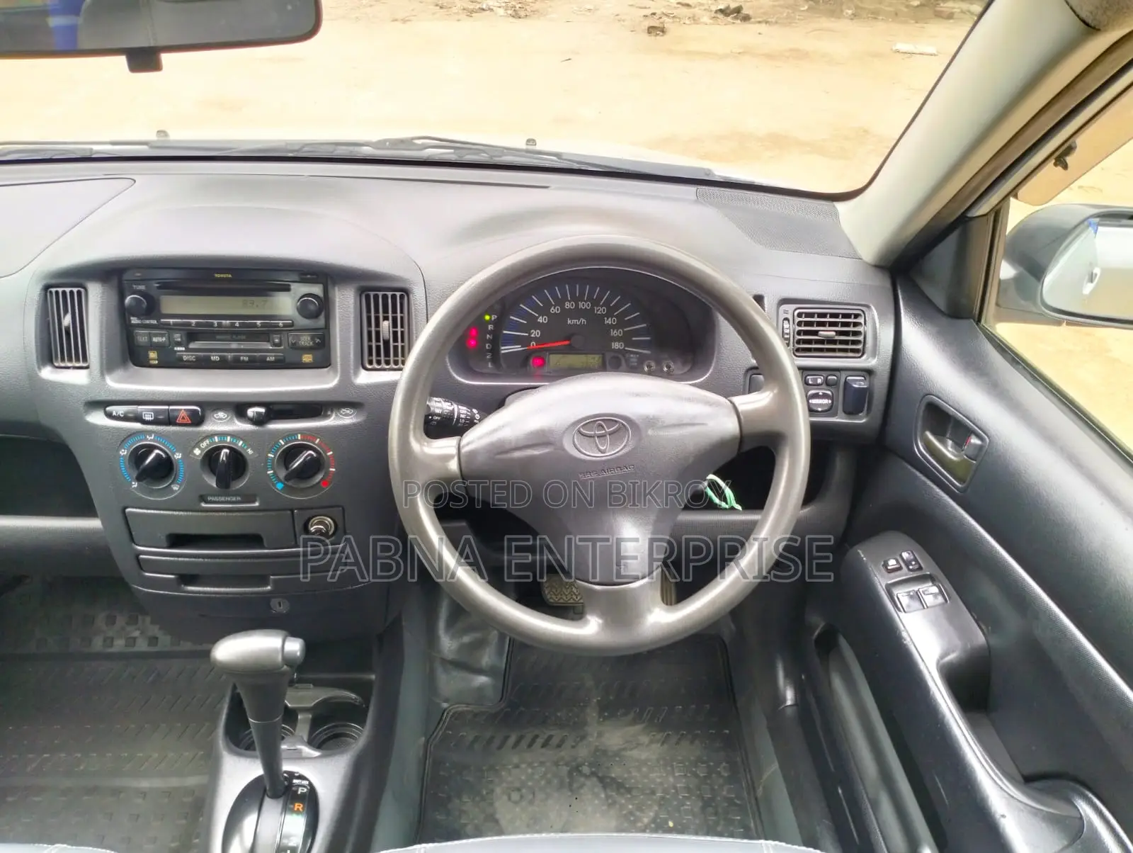 Toyota Probox 2004 Silver