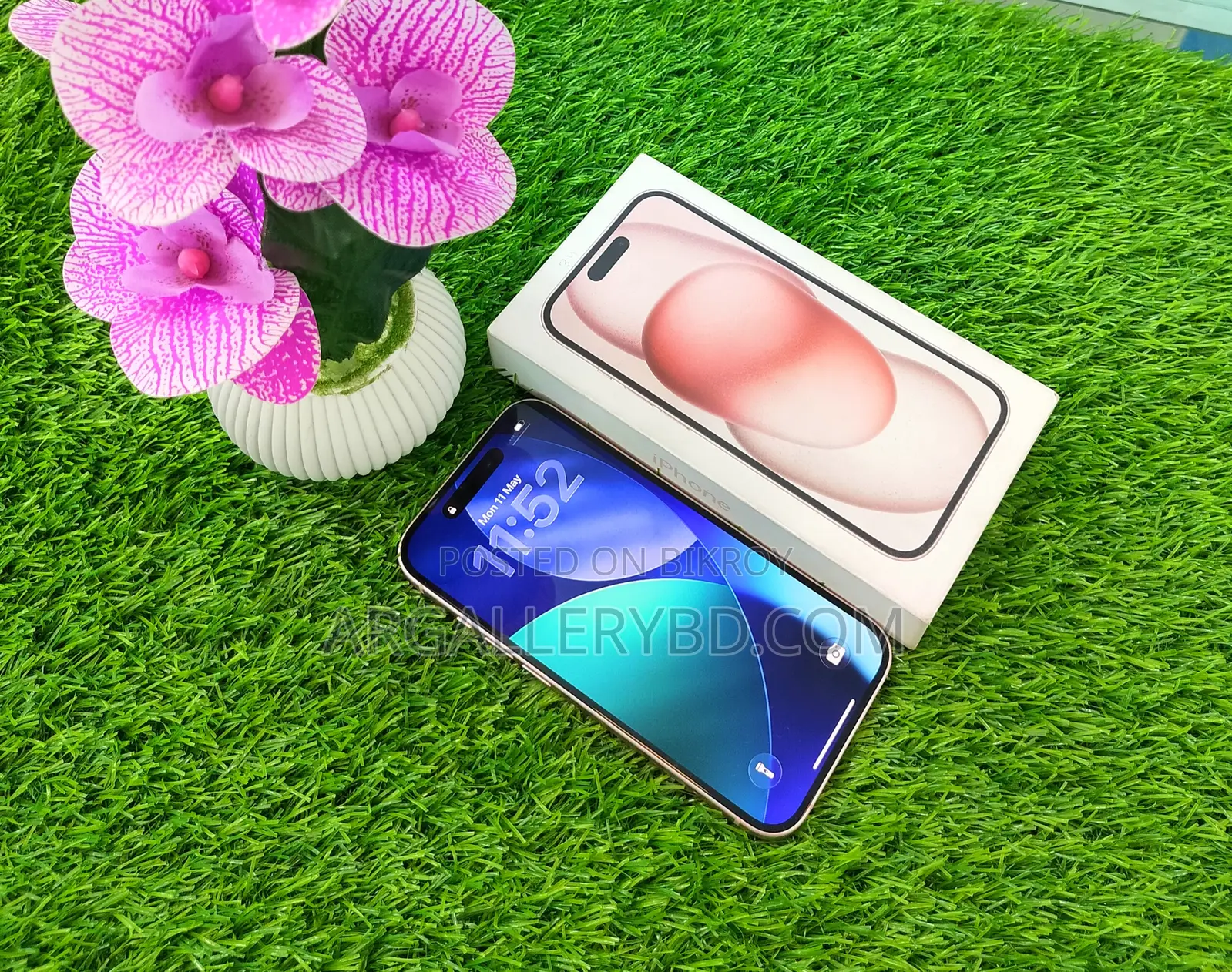 Apple iPhone 15 128 GB Pink