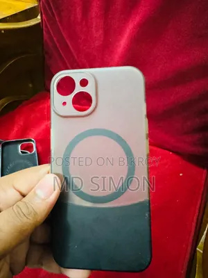 iPhone 13 Cover