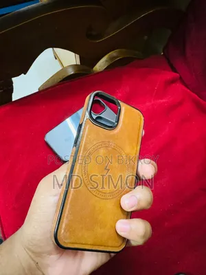 iPhone 13 Cover