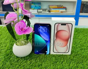 Apple iPhone 15 128 GB Pink
