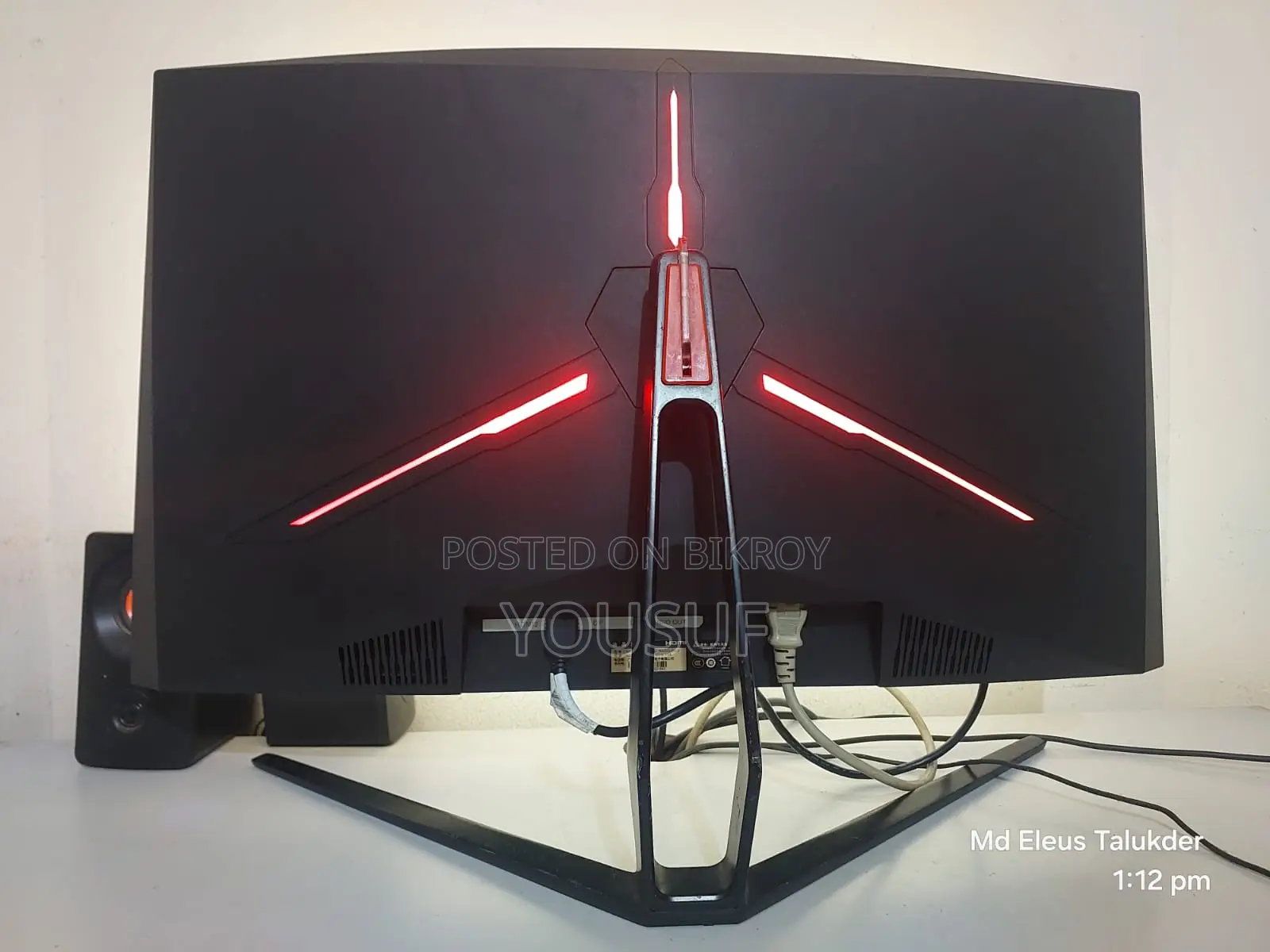 32" Titan Army Full Fresh Curve Monitor