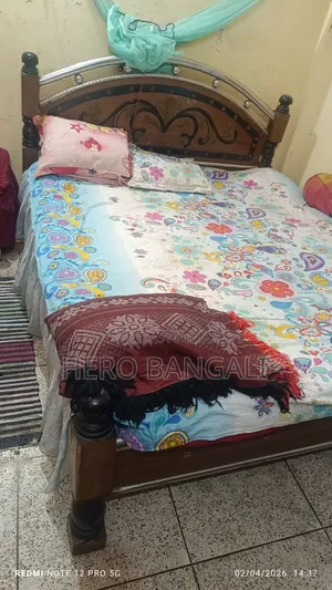 মজবুত ও আকর্ষণীয় ডাবল খাট বিক্রয়