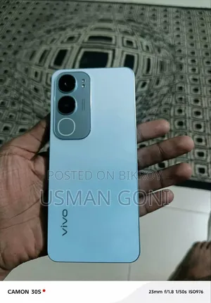 Vivo Y19s 128 GB Blue