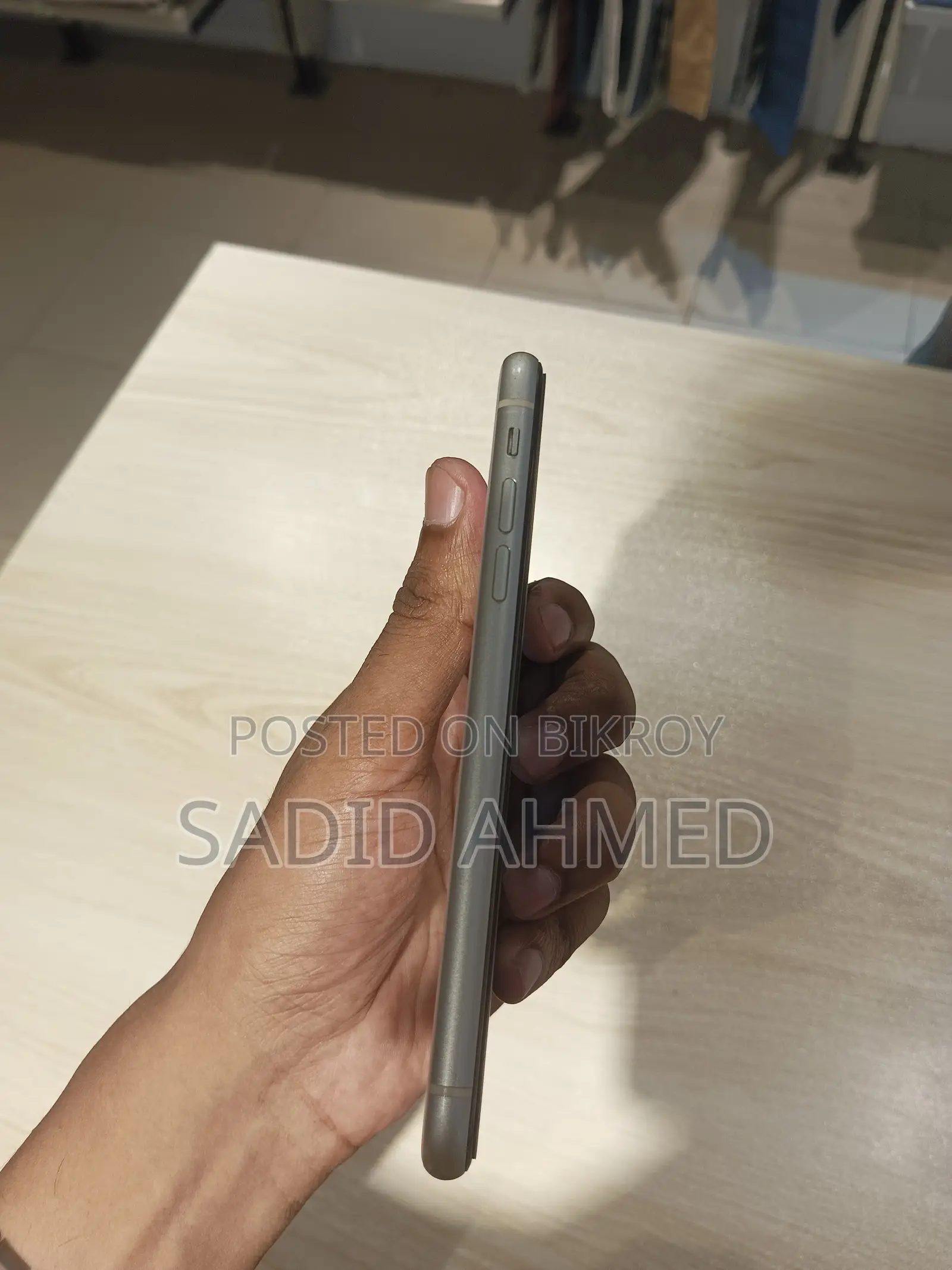 Apple iPhone 11 64 GB White