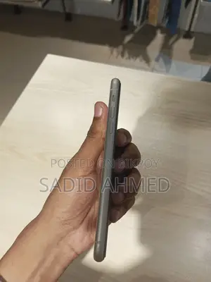 Apple iPhone 11 64 GB White