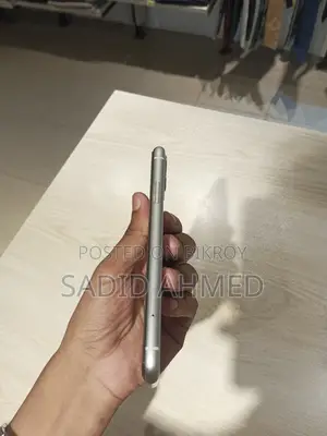 Apple iPhone 11 64 GB White